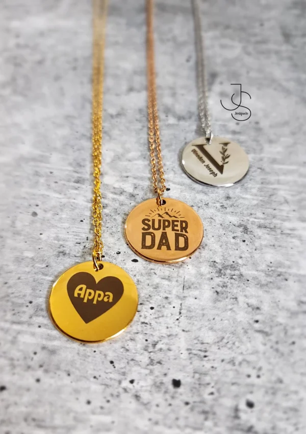 IMPRINT-DISCS - customized metallic disc necklace with Finger expression