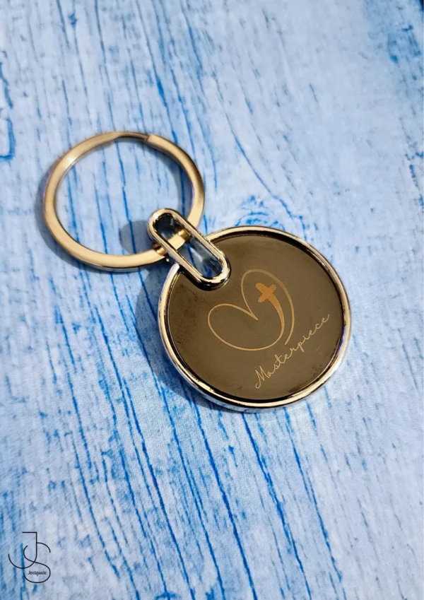 Customised Metallic circular keychain with message