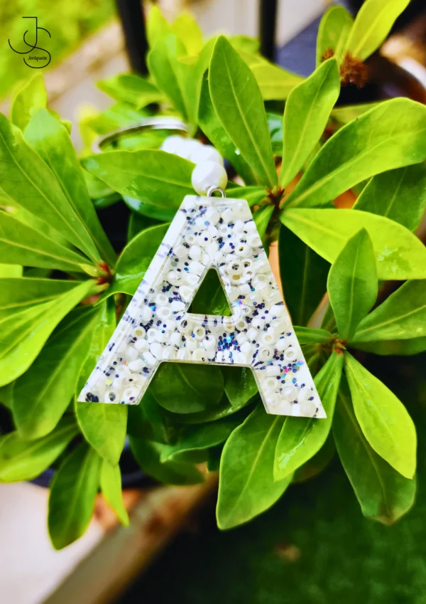 BEADO-RESIKEYS - Resin Initial Keychains with Beads