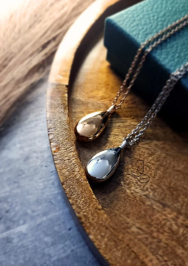 MISS CHIC -Metallic drop necklace