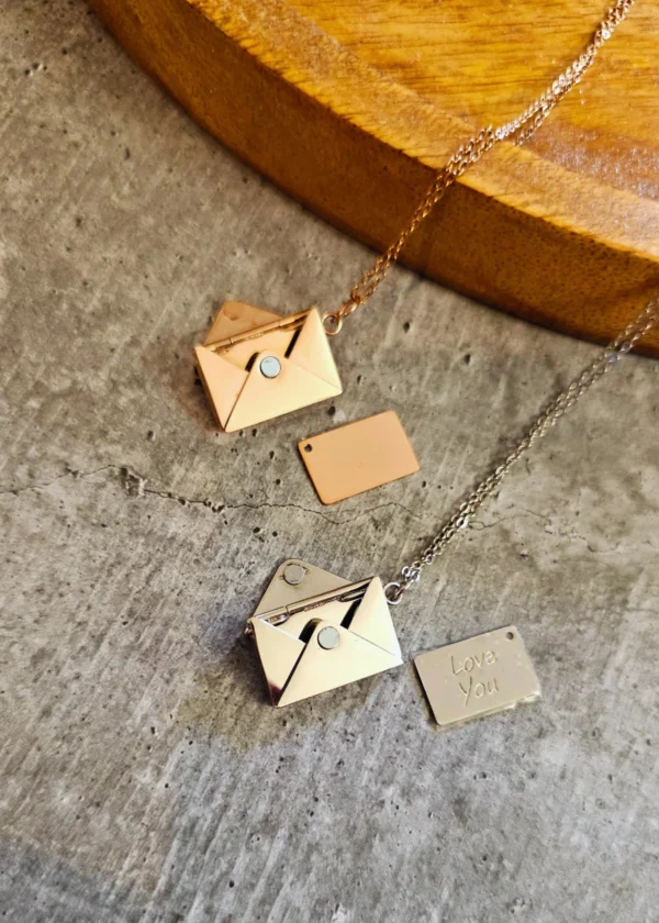 ENDEARING ENVELOPE NECKLACE - Personalised gift for your loved ones